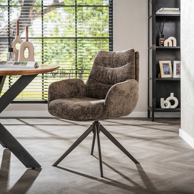 WoonStijl Armstoel Lounge draaibaar taupe met bruin onderstel