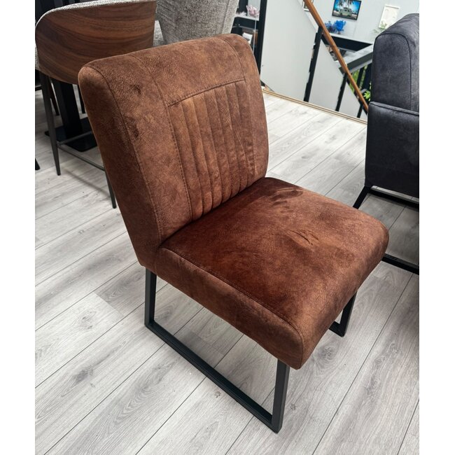 Wildeboer & v/d Weide Showroommodel Eettafelstoel Kitty Stof C marble