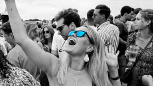 Waarom je altijd een zonnebril moet dragen: ‘Of het nu bewolkt is of een warme zomerdag, bescherm je ogen’