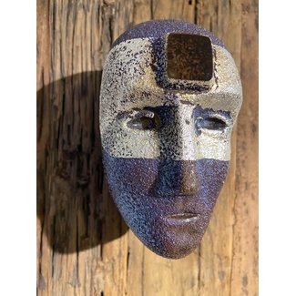 Bertil Vallien  Kosta Boda Look in Bertil Vallien