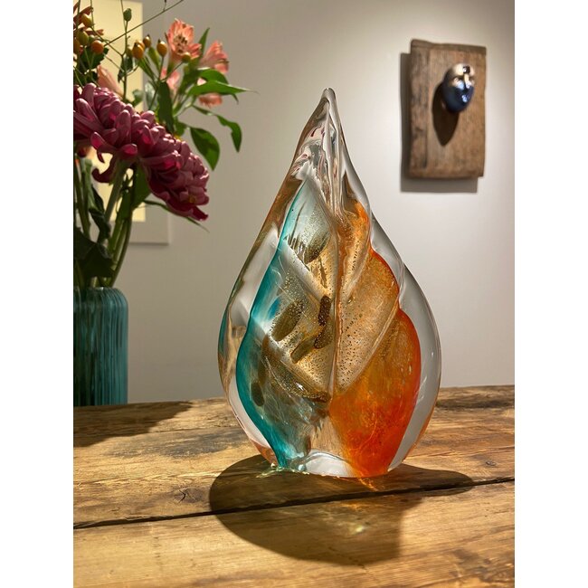 Kristallblatt von Lennart Nissmark in Orange, Grün und Blattgold