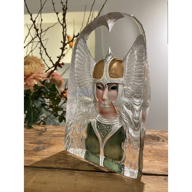 Kristall-Skulptur „Valkyria“ – handgefertigt von Mats Jonasson