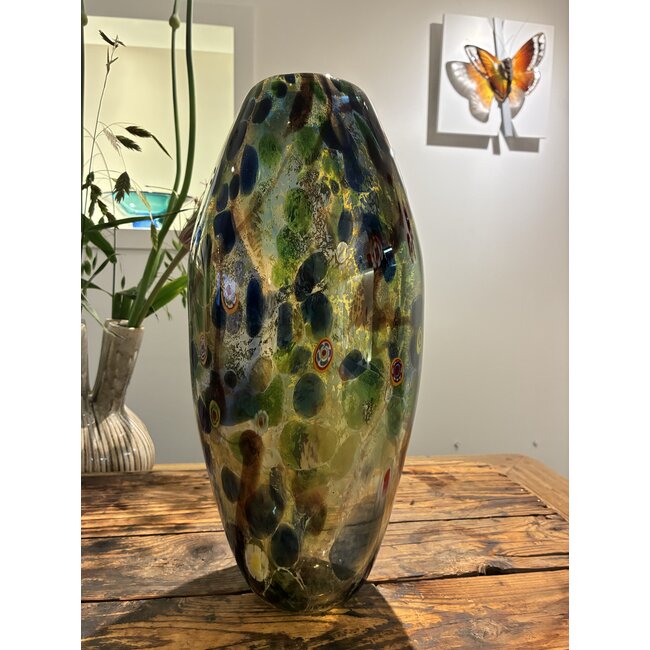 „Blumenlagune“ – Frühlingsstrauß nach Murano-Tradition