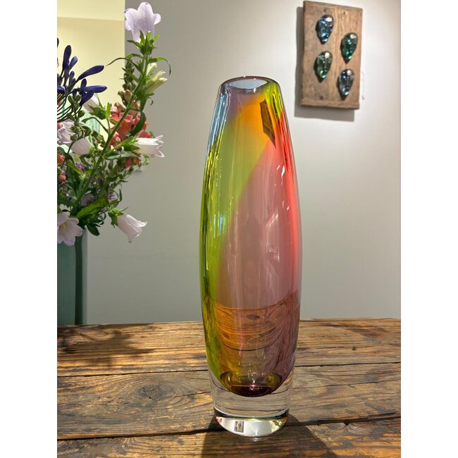 Glazen vaas 'Denkend aan....'