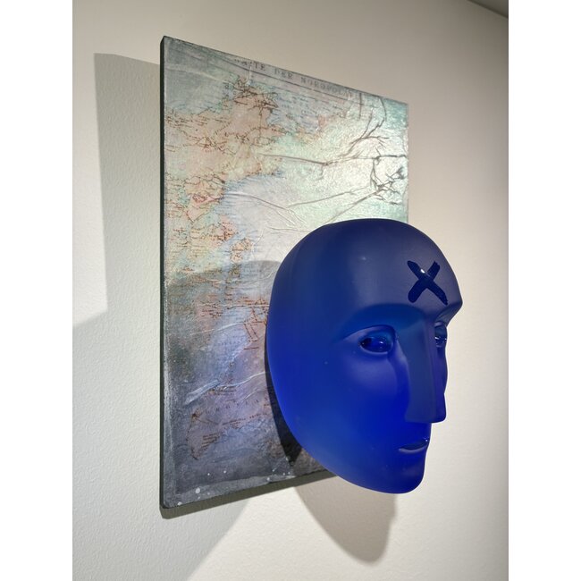 „Head First“: ein ikonisches kobaltblaues Glaskunstobjekt, entworfen von Bertil Vallien für Kosta Boda