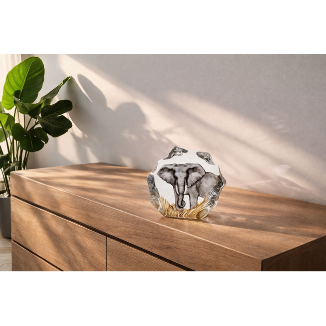 Mats Jonasson (Glaskunstenaar) Mats Jonasson kristallen olifant