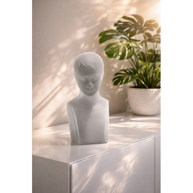 Isolde Satijn – Kristallen Sculptuur van Markus Åkesson | Kosta Boda | 22 cm Mondgeblazen