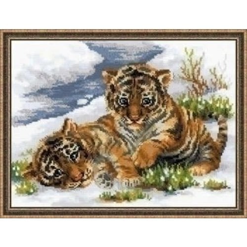 Riolis Riolis Tiger Cubs in Snow 1564