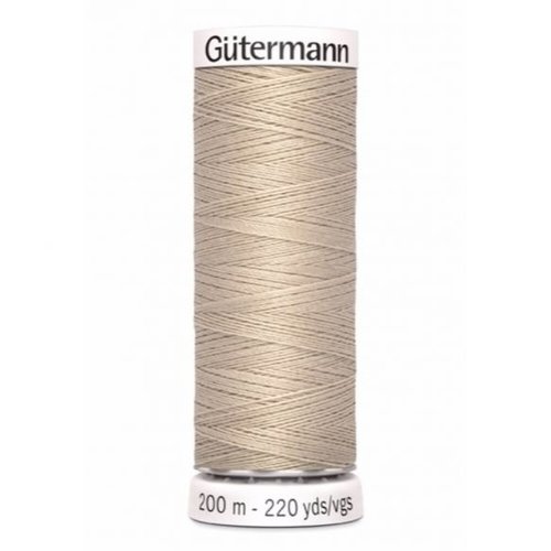 Gutermann Gutermann Naaigaren 200 meter 722 Groen