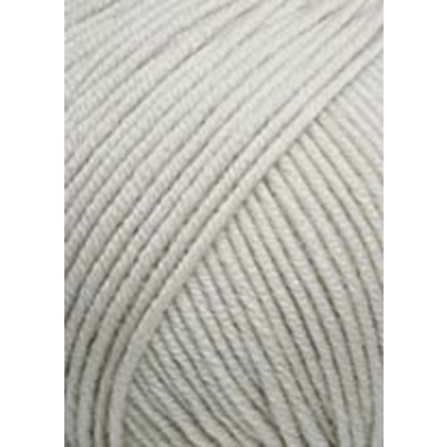 Lang Yarns Lang Yarns Merino 120 50 gram Lichtbeige 096