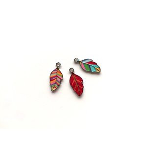 Hobby & Crafting Fun Metalen Bedels Bladeren  Rood 3 stuks 10 x 22 mm