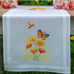 Vervaco Vervaco borduurpakket tafelloper Oranje bloemen en vlinders 0187941