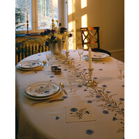 Eva Rosenstand Tafelkleed Borduurpakket Korenbloemen ca. 130 x 190 cm 12-4091