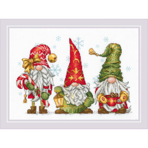 Riolis Riolis Borduurpakket Kerst Jolly Gnomes 30 x 21 cm Riolis Riolis Borduurpakket Kerst Jolly Gnomes 30 x 21 cm