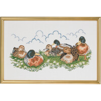 Eva Rosenstand Borduurpakket Eenden op de oever van het meer