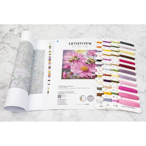 Leti Stitch Leti Stitch borduurpakket Honey Blooms 23 x 23 cm