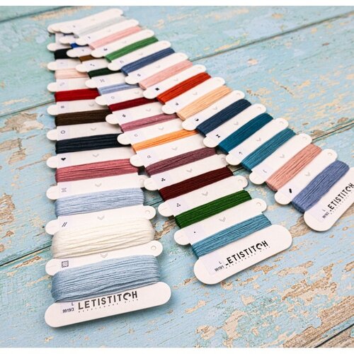 Leti Stitch Leti Stitch borduurpakket London Snowfall 19 x 27 cm