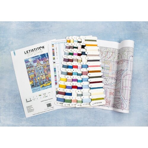 Leti Stitch Leti Stitch borduurpakket Winter Townhouse 21 x 30 cm
