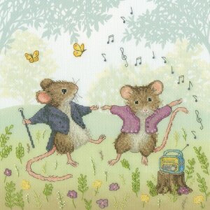Bothy Threads Bothy Threads Borduurpakket Woodland Waltz