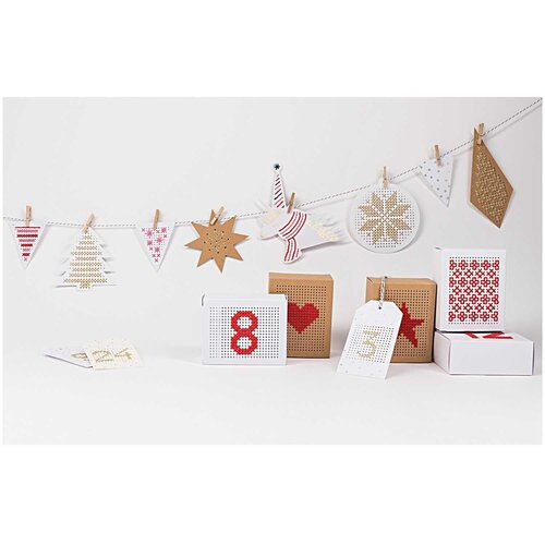 Rico Design Borduurlabels creme iriserende inclusief garen Rico Design Borduurlabels creme iriserende inclusief garen