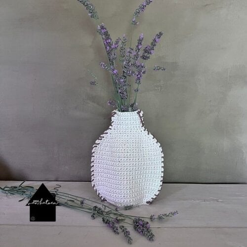 Haakboek Gehaakte kroonluchters en lampionnen Haakboek Gehaakte kroonluchters en lampionnen