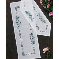 Permin hardanger met bloemen 75-1734 tafelloper