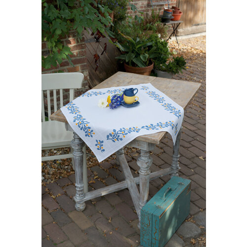 Vervaco Vervaco Borduurpakket Tafelkleed Blauwe ranken