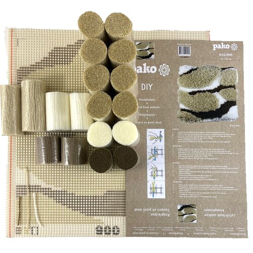 Pako Pako knoopkussen fluffy in neutrale kleuren