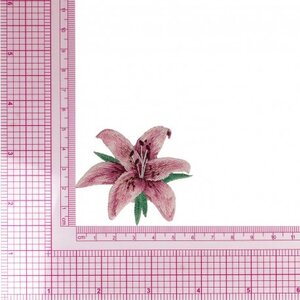 Mediac Applicatie opstrijkbaar Lelie 5 cm Mediac Applicatie opstrijkbaar Lelie 5 cm