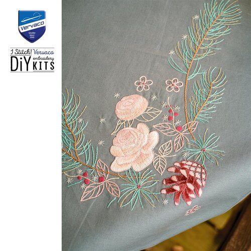 Vervaco Vervaco Tafelkleed Kerstrozen 72 x 72 cm