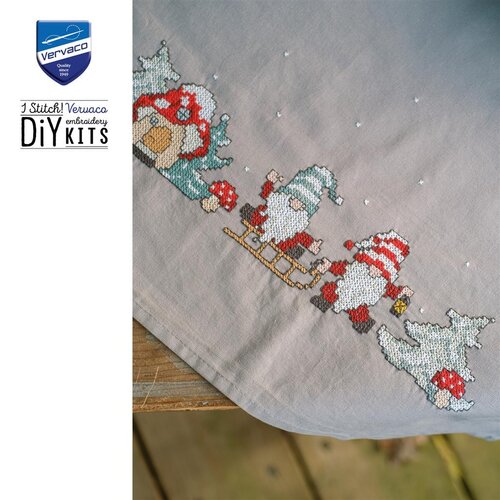 Vervaco Vervaco Tafelkleed Wichtel 72 x 72 cm