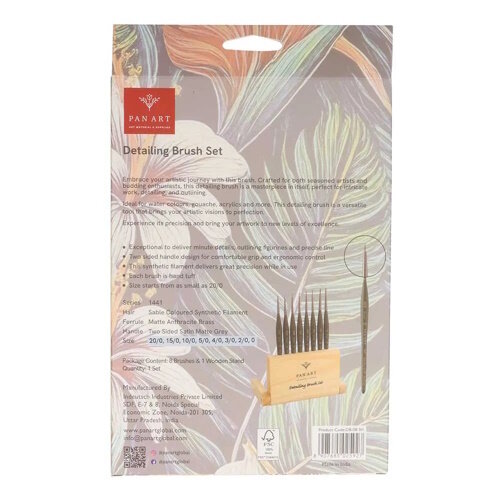 Penselenset in houten box 8 delig  0 tot -20 voor kleine details