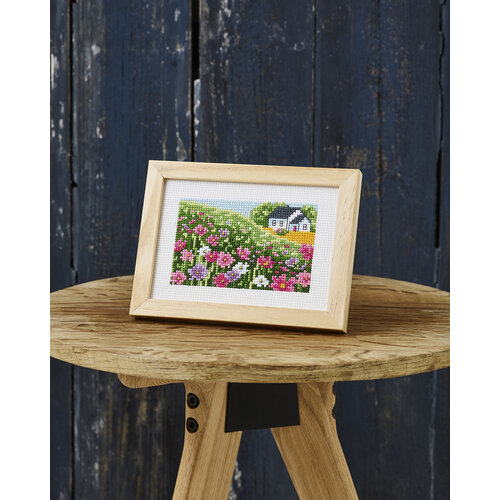 Permin Permin Borduurpakket Flower Field 13-6131