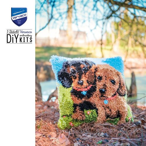 Vervaco Vervaco Smyrna Knoopkussen 2 Teckels