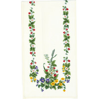 Eva Rosenstand tafelloper met aardbeien 30 x 105 cm