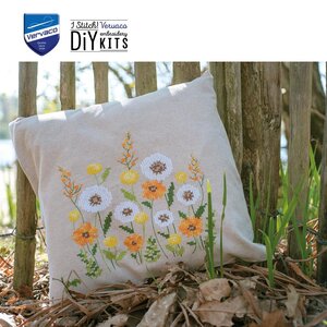 Vervaco Vervaco borduur kussen Pluisjesbloemen 40 x 40 cm
