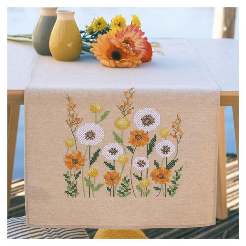 Vervaco Vervaco Tafelloper Pluisjesbloemen Vervaco Vervaco Tafelloper Pluisjesbloemen