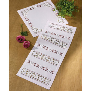 Permin Hardanger Borduurpakket Loper Motieven 63-7847 Permin Hardanger Borduurpakket Loper Motieven 63-7847