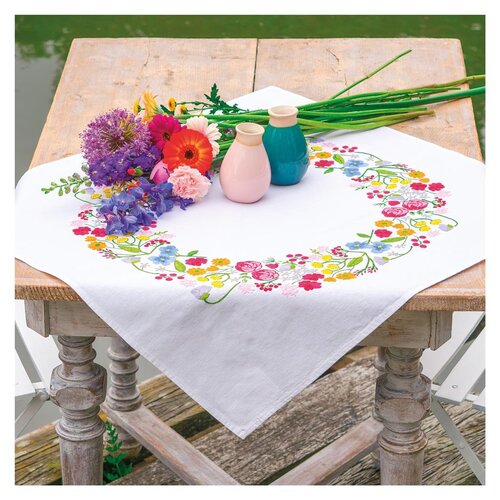 Vervaco Vervaco Tafelkleed Bloemen symfonie 72 x 72 cm Vervaco Vervaco Tafelkleed Bloemen symfonie 72 x 72 cm
