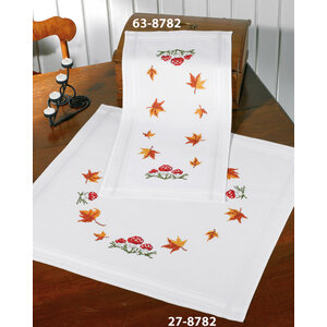 Permin Permin tafelkleed Mushrooms and leaves 80 x 80 cm 27-8781 Permin Permin tafelkleed Mushrooms and leaves 80 x 80 cm 27-8781