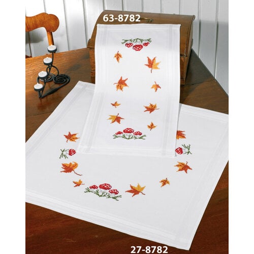 Permin Permin tafelkleed Mushrooms and leaves 80 x 80 cm 27-8781 Permin Permin tafelkleed Mushrooms and leaves 80 x 80 cm 27-8781