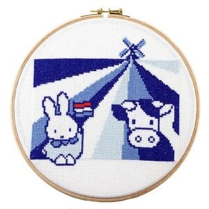 Pako Pako Borduurpakket Nijntje met koe 20 cm