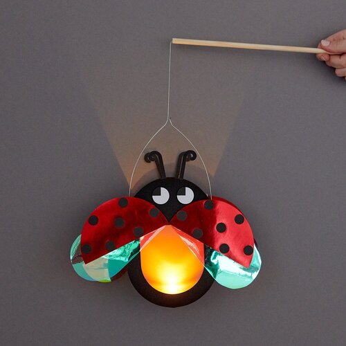 Rico Design Lampion Knutelset lieveheersbeestje Rico Design Lampion Knutelset lieveheersbeestje