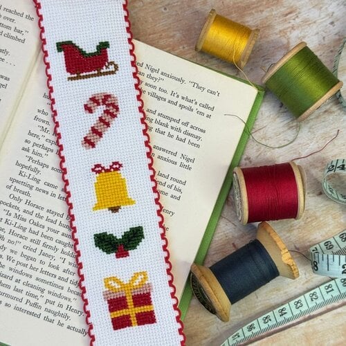The Crafty Company Boekenlegger borduurpakket Christmas Magic 5 x 17 cm The Crafty Company Boekenlegger borduurpakket Christmas Magic 5 x 17 cm
