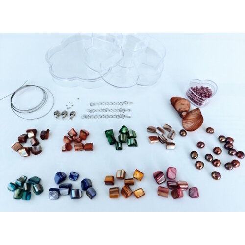 Hobby & Crafting Fun Sieraden set Natuurkleuren voor 1 ketting + 1 armband of 3 armbanden Hobby & Crafting Fun Sieraden set Natuurkleuren voor 1 ketting + 1 armband of 3 armbanden