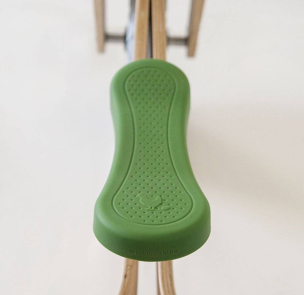 Pimp zadelhoes voor loopfiets recycled edition | Wishbone Bike