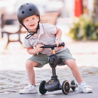 Vélo, trottinette… : des casques funs et solides pour les enfants !