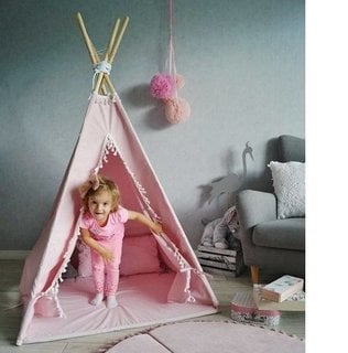 Les plus belles tentes, tipis, cabanes de jeu pour une chambre d'enfant