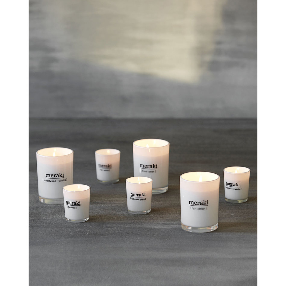 scented candle sandalwood & jasmine