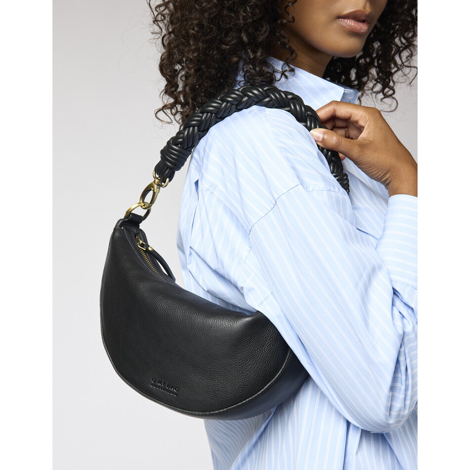 leo twised handle black